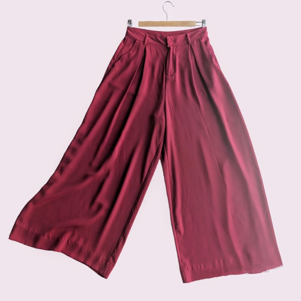 New Red Palazzo Wide Legged Women's Pants US small